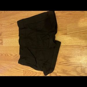 BLACK DRESS SHORTS